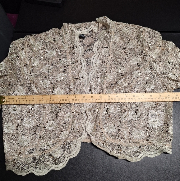 R&M Richards Beige Lace Cardigan - Picture 5 of 6